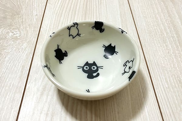 黒猫 小鉢